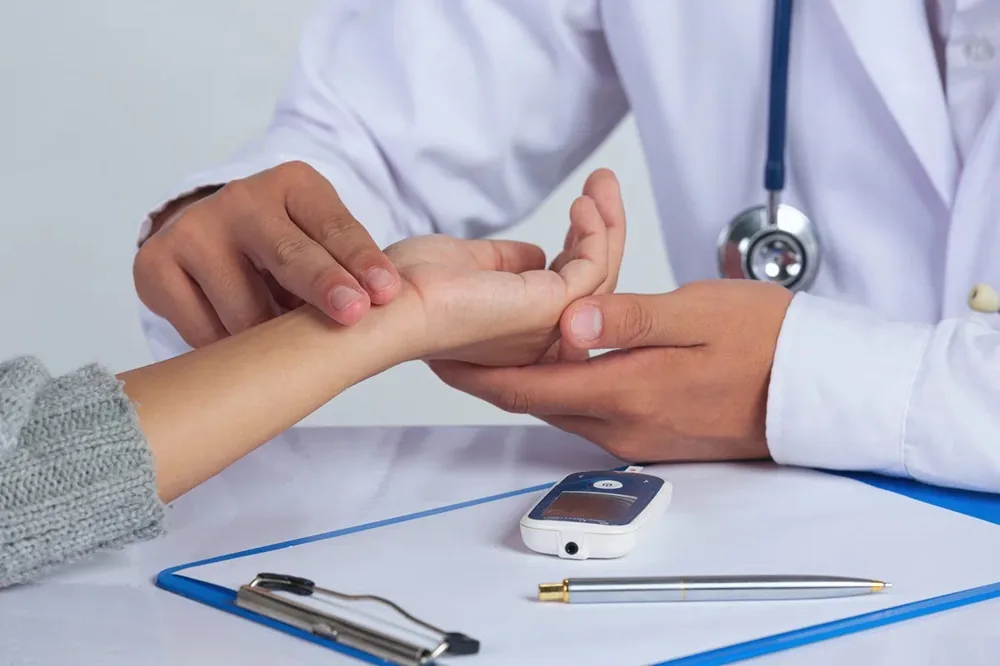 Đái tháo đường tác nhân "Thầm lặng" gây ra bệnh thận mạn - Hình 2 - Bệnh viện SANTE Bình Thạnh, TP.HCM